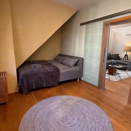 Bad Koesen Modern & Gemuetlich * ناومبورغ