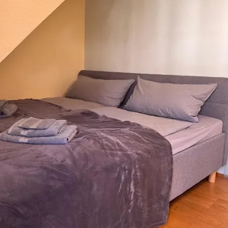 Bad Koesen Modern & Gemuetlich ناومبورغ